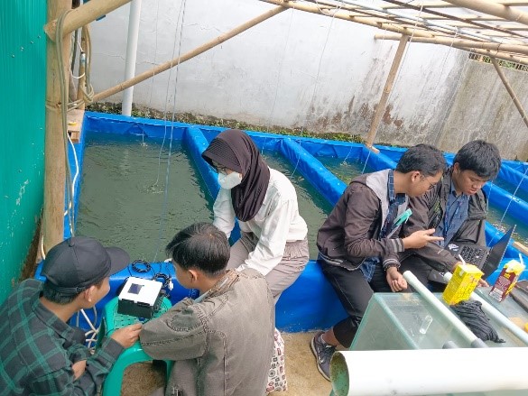 Peneliti Sekolah Vokasi IPB Sukses Buat Inovasi Suplai Oksigen pada Kolam Ikan